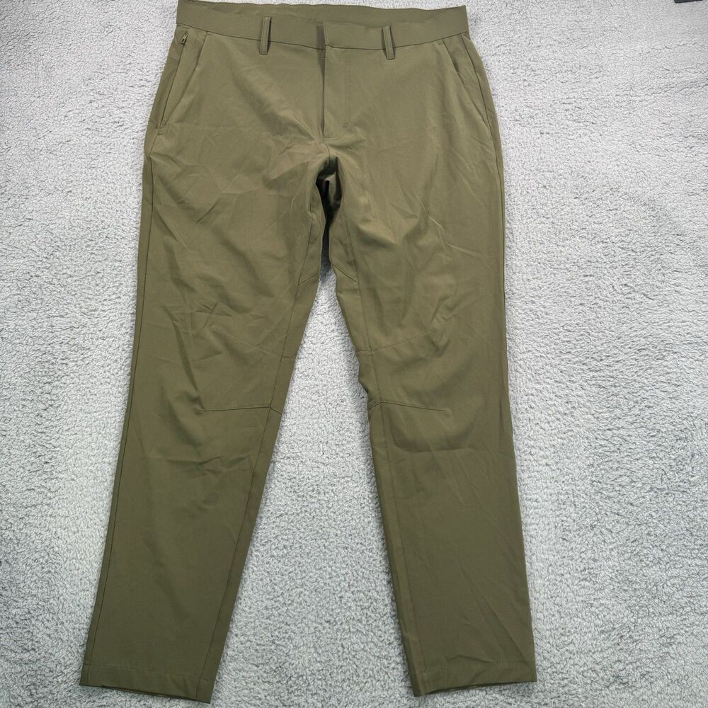 Fabletics Pant Men's 35x30 Green The‎ Only Pant Chino Performance Stretch